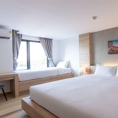 บีทู ระยอง บูติก แอนด์ บัดเจท โฮเทล Hotel ภายนอก รูปภาพ